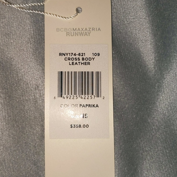 BCBGMaxAzria bag - Picture 6 of 16